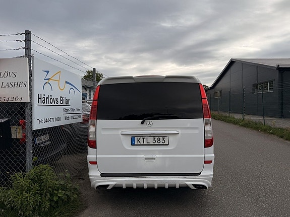 Mercedes-Benz Viano 6 of 12