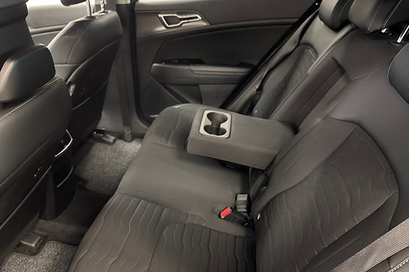 Kia Sportage 12 of 19