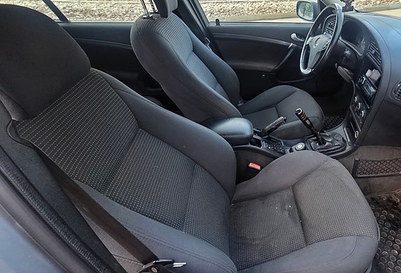 Saab 9-5 5 of 5