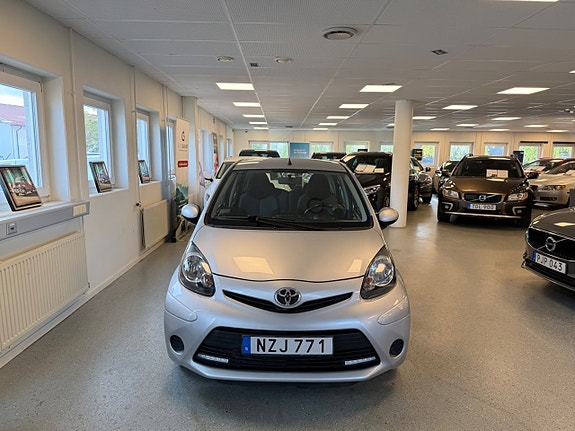 Toyota Aygo 4 of 30