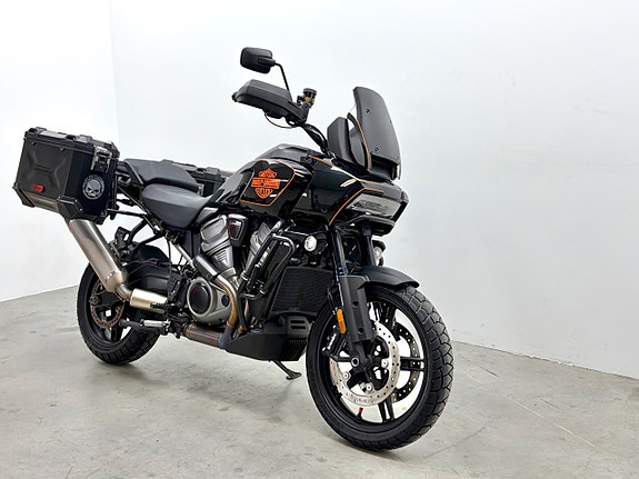 Harley-Davidson Pan America 2 of 6