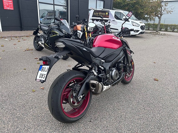 Suzuki GSX-S1000 (178mil) 5 of 6