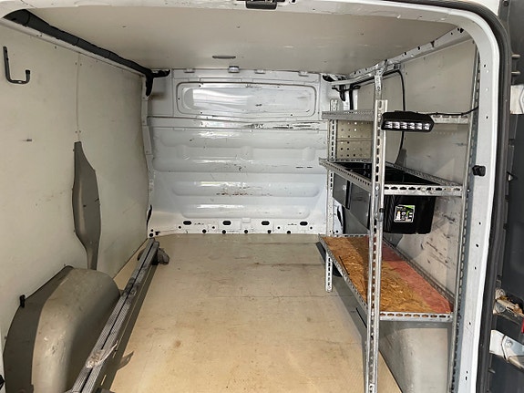 Opel Vivaro 16 of 16