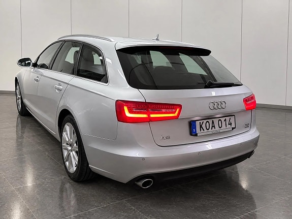 Audi A6 4 of 15