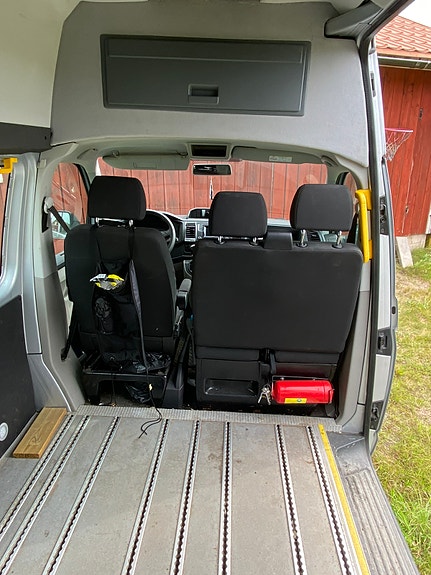 Volkswagen Transporter 8 of 12
