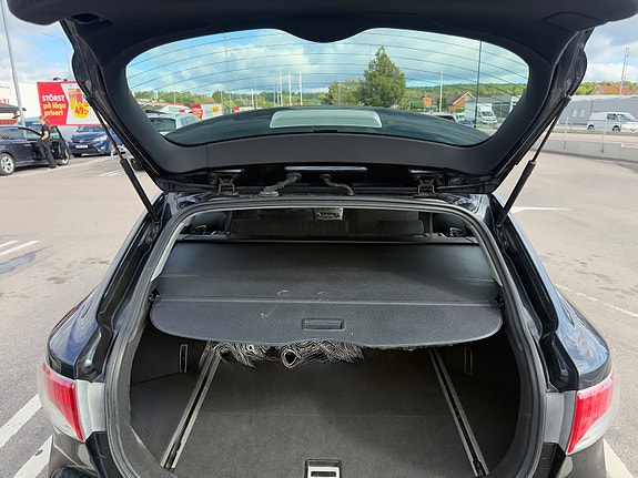 Toyota Avensis 17 of 19