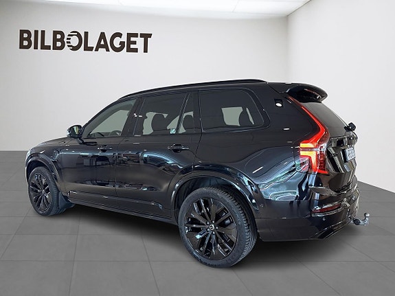 Volvo XC90 3 of 25