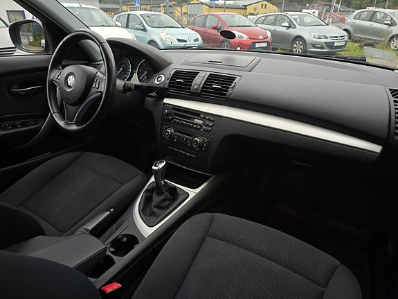 BMW 116d 7 of 12