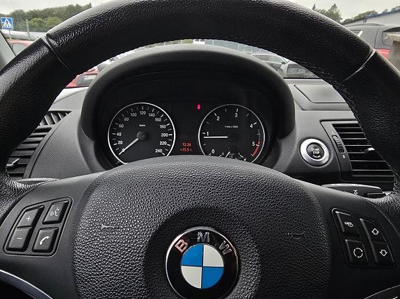 BMW 116d 9 of 12