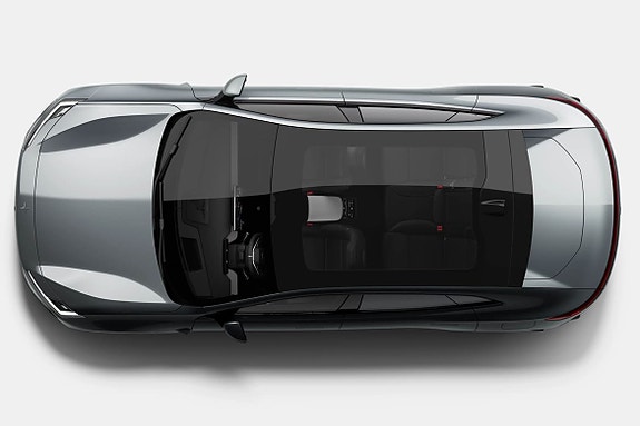 Polestar 4 6 of 13