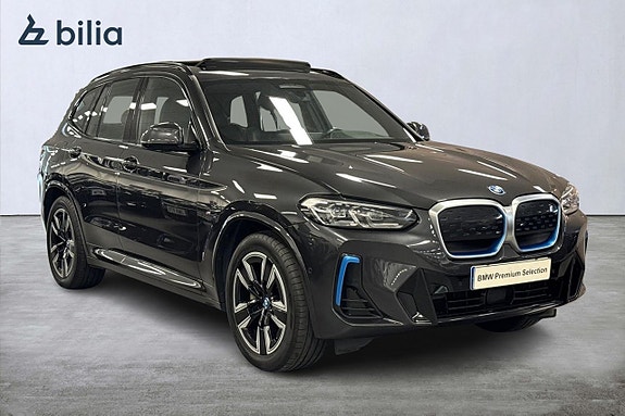 BMW iX3 17 of 19