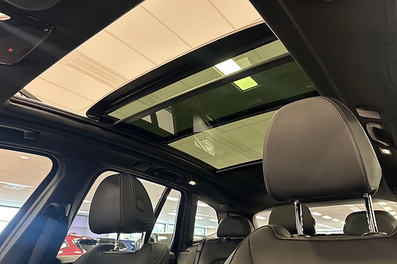 BMW iX3 19 of 19