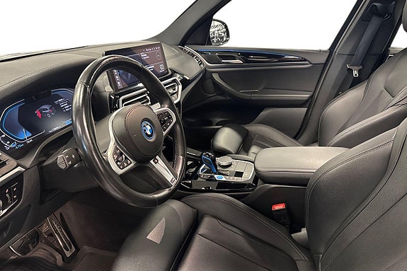 BMW iX3 12 of 19