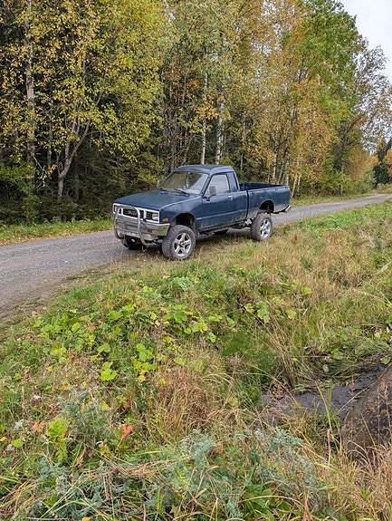 Isuzu 3 of 6