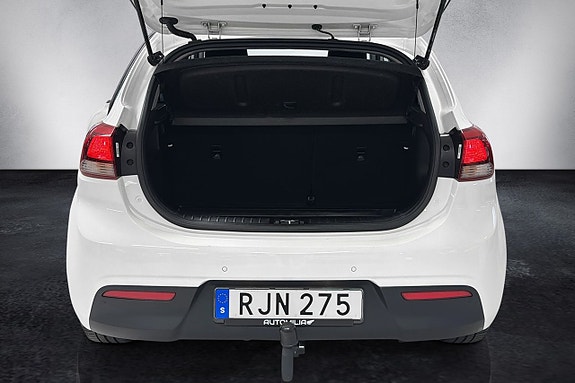 Kia Rio 15 of 18