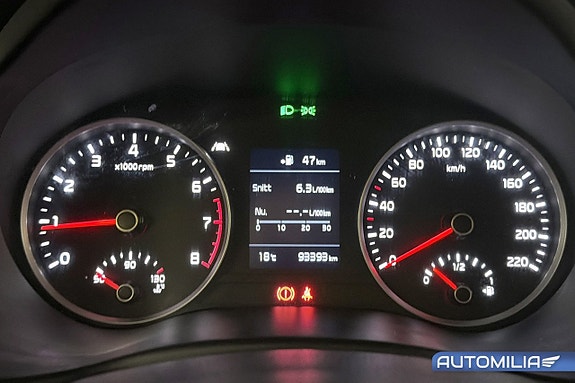 Kia Rio 7 of 18