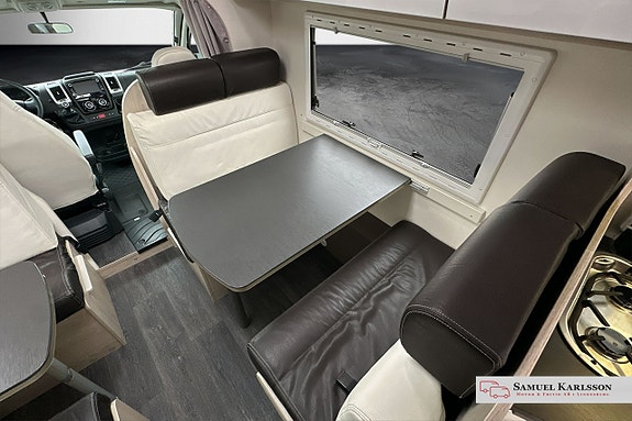 Chausson C 656 Flash |6 bäddar | 6 Bältad | AC | B-kort | 150 HK | 11 of 23