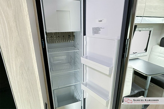 Chausson C 656 Flash |6 bäddar | 6 Bältad | AC | B-kort | 150 HK | 15 of 23