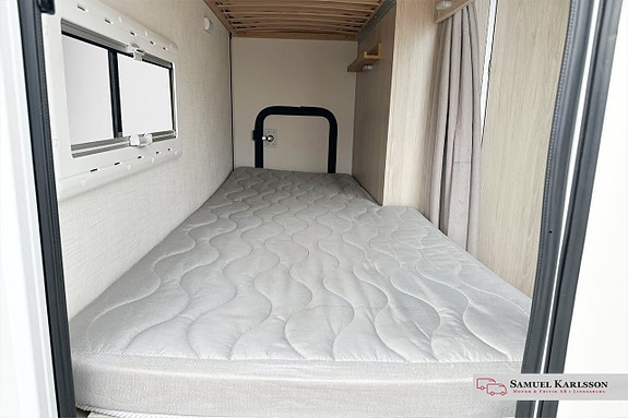 Chausson C 656 Flash |6 bäddar | 6 Bältad | AC | B-kort | 150 HK | 9 of 23