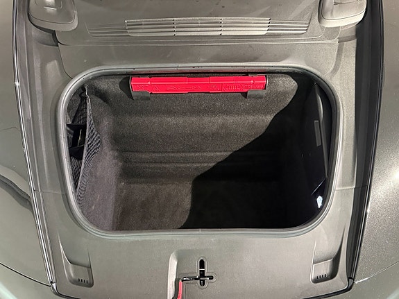 Porsche 911 Carrera 4 GTS 16 of 16