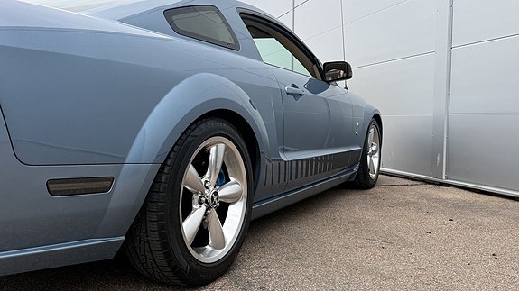 Ford Mustang 11 of 19