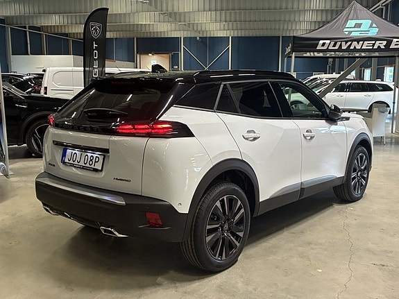 Peugeot 2008 6 of 19