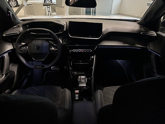 Peugeot 2008 10 of 19