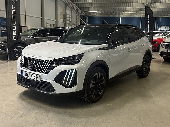 Peugeot 2008 2 of 19