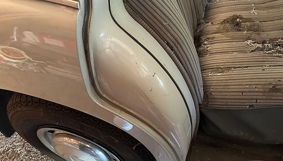 Mercedes-Benz 220 S 5 of 8