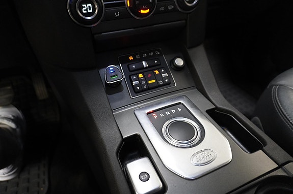 Land Rover Discovery 4 12 of 17