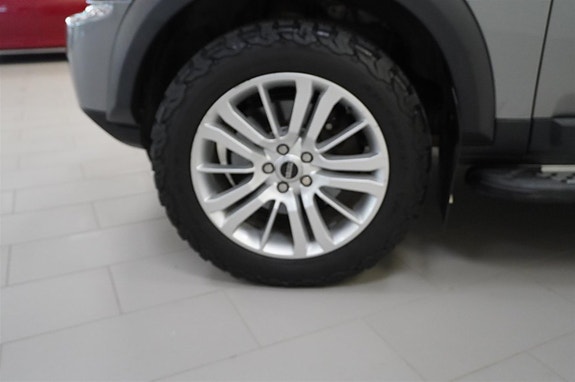 Land Rover Discovery 4 17 of 17