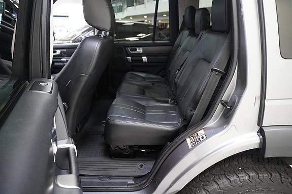 Land Rover Discovery 4 15 of 17