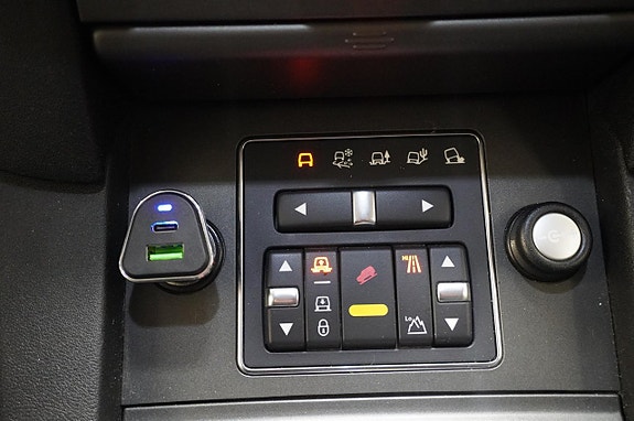 Land Rover Discovery 4 13 of 17