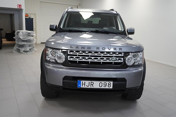Land Rover Discovery 4 2 of 17