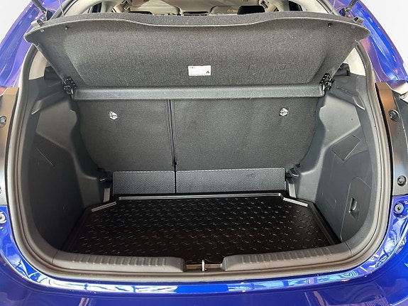 Toyota Yaris 11 of 11