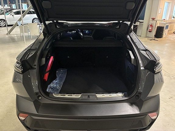 Peugeot 408 16 of 16