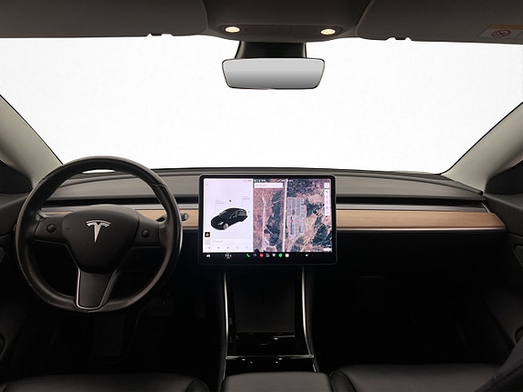 Tesla Model 3 13 of 30