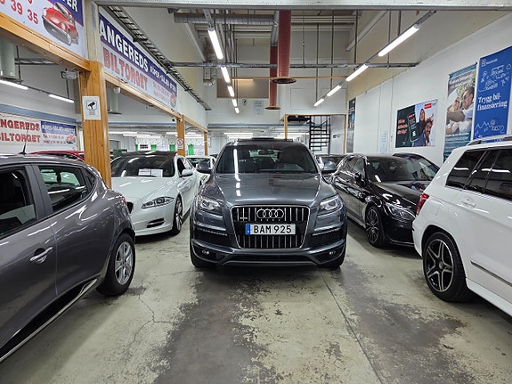 Audi Q7 10 of 19
