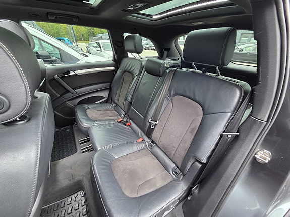 Audi Q7 13 of 19