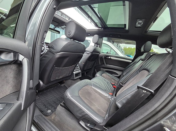 Audi Q7 12 of 19