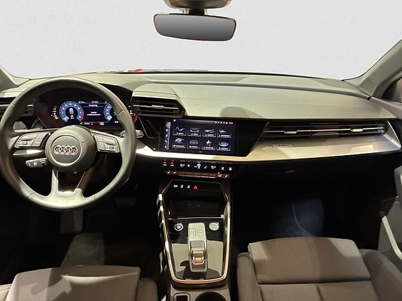 Audi A3 8 of 12