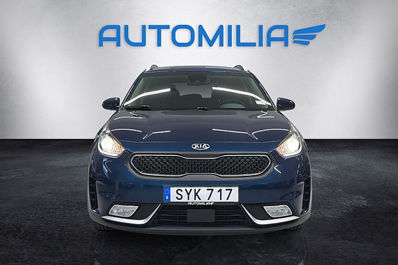 Kia Niro 2 of 18