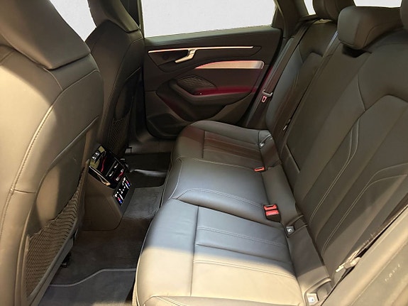 Audi A6 13 of 19
