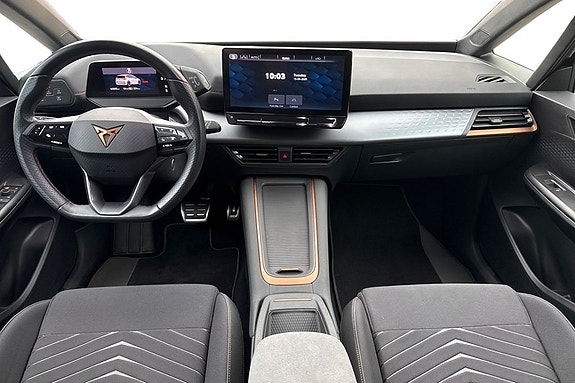 Cupra Born 6 of 15