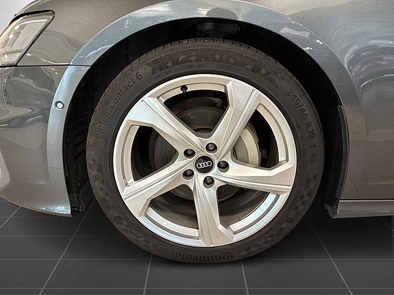 Audi A6 5 of 18