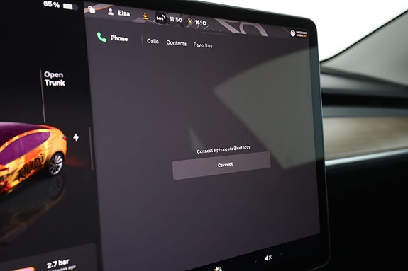 Tesla Model 3 27 of 30
