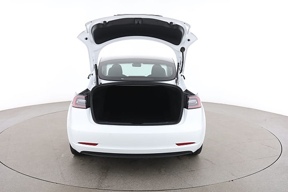 Tesla Model 3 17 of 30
