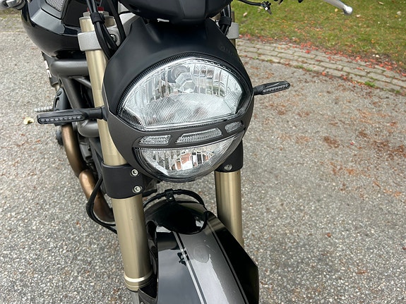 Ducati Monster 1100 EVO ev byte Ducati 6 of 12