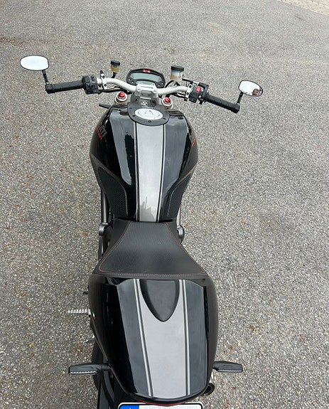 Ducati Monster 1100 EVO ev byte Ducati 12 of 12
