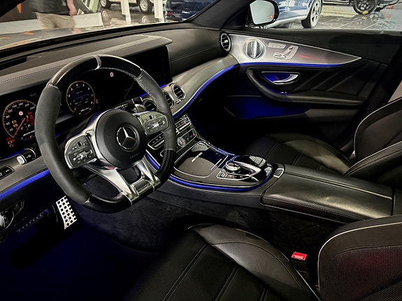 Mercedes-Benz AMG GT Roadster 16 of 17